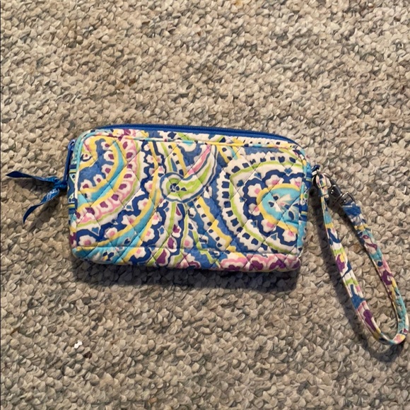 Vera Bradley Wristlet - Picture 2 of 8